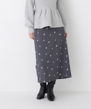 刺繍ナロースカート