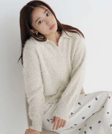 フェザーラメ混ニット