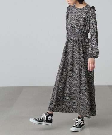 肩フリルフラワープリントワンピース