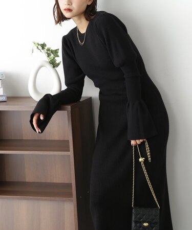 パフスリーブリブニットワンピース