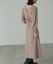 バックレースアップロングニットワンピース