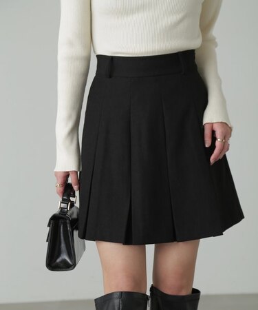 プリーツミニスカート