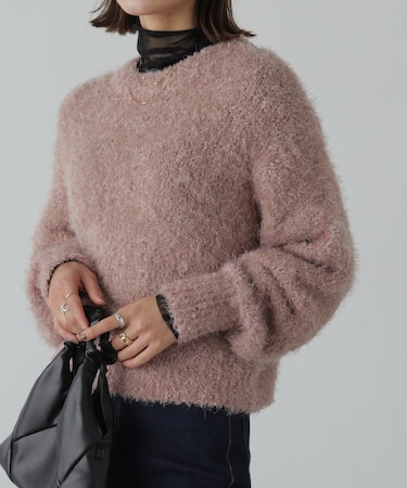 ラメフェザーショート丈ニット