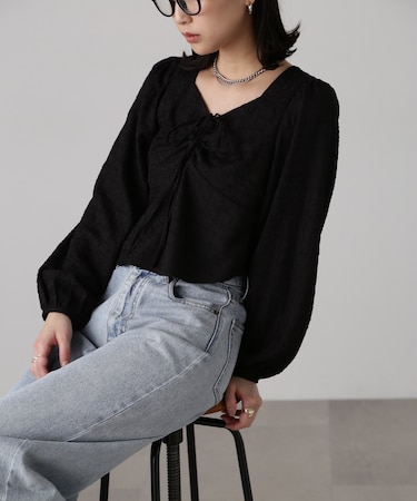 フロントリボンシャーリングブラウス