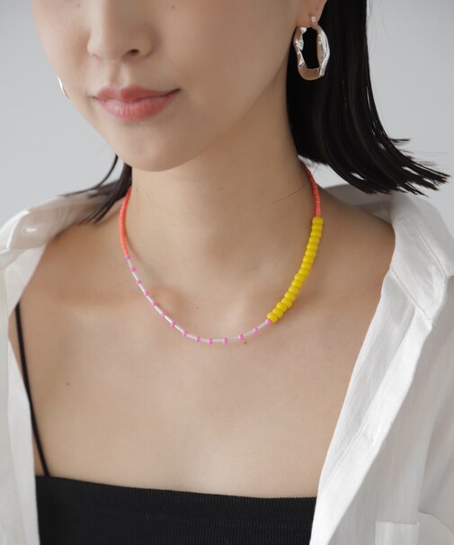 ビーズチョーカー