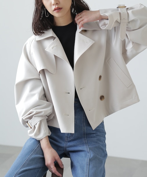 ショートトレンチコート