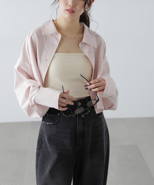 バックレースアップショート丈シャツ