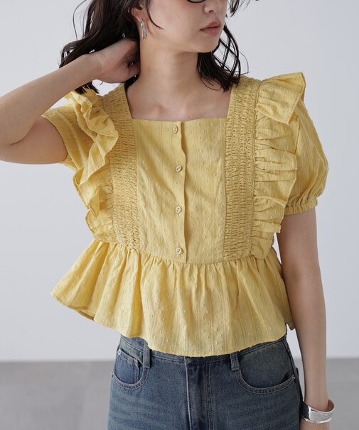 肩フリルペプラムブラウス