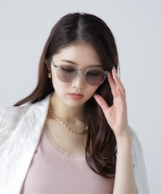 シンプルサングラス