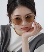 シンプルサングラス