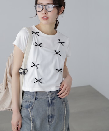 リボンTシャツ