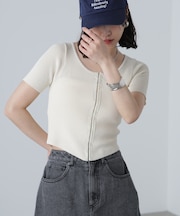 フロントホックリブニット