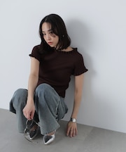 2wayオフショルフリルリブ半袖ニット