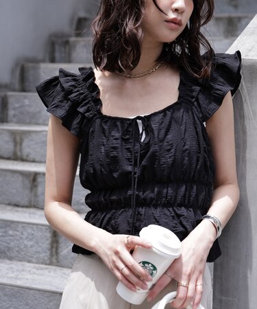 前後2way肩フリルシャーリングペプラムブラウス