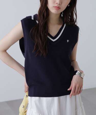 Vネックポロノースリーブニット