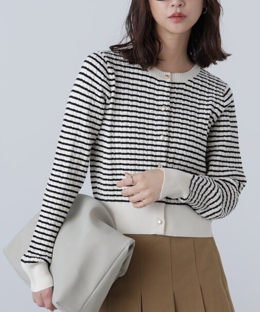 金ボタンミニケーブルカーディガン