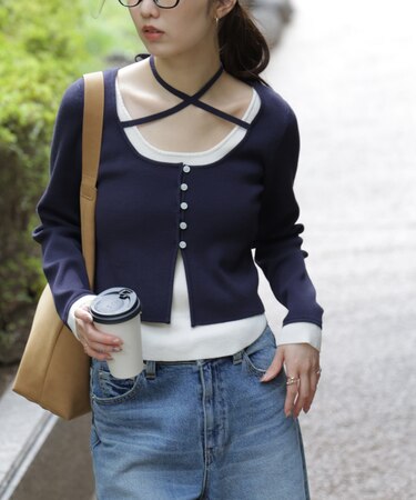 キャミレイヤードクルーネックニット