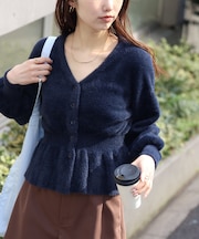 ショートシャギーペプラムニットカーディガン