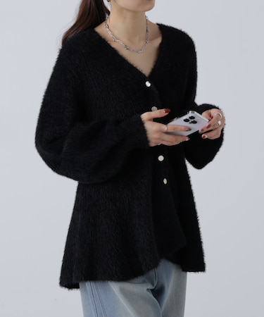 ヘアリーペプラム金ボタンニットカーディガン