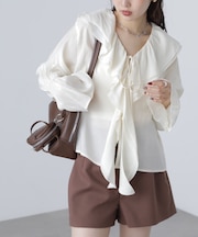 ダブルラッフルフリルブラウス