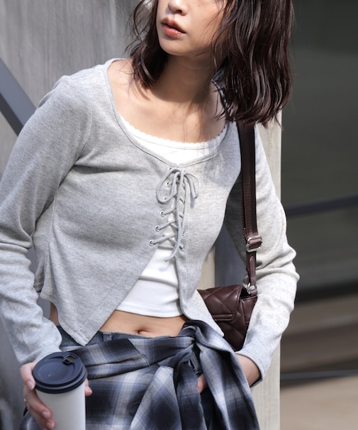 レースアップレイヤード長袖カットソー