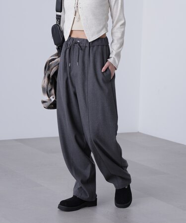 バルーンパンツ