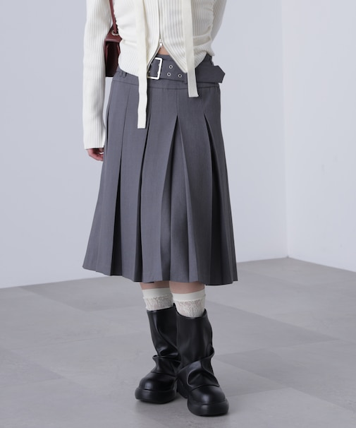 タックプリーツミディスカート