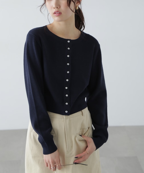 ドットボタンクルーネックカーディガン