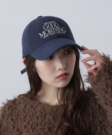 ロゴ刺繍キャップ