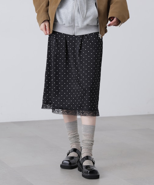 レーストリムサテンミディスカート