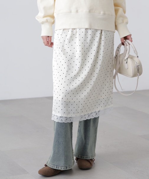 レーストリムサテンミディスカート