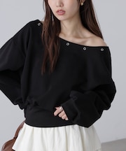 ハトメオフショルスウェット