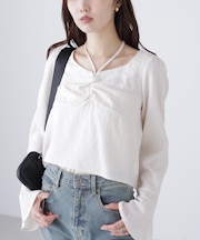 フロントギャザーネックリボン付きブラウス