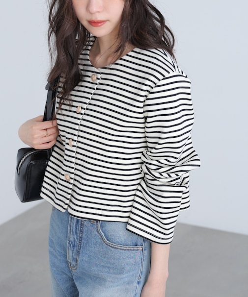 金ボタンノーカラージャケット