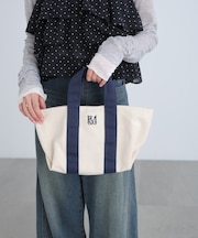 ロゴトートバッグ