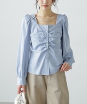 フロントギャザースクエアネックブラウス