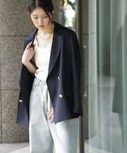 金ボタンダブルブレストジャケット