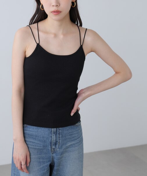 カップ付きキャミソール