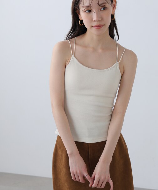 カップ付きキャミソール