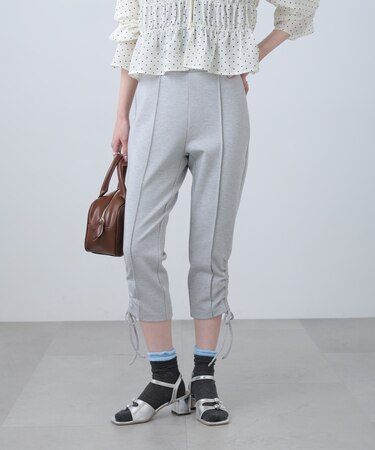 ドロストカプリパンツ