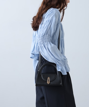 金具付きミニショルダーバッグ