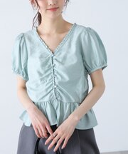 ペプラムギャザーブラウス
