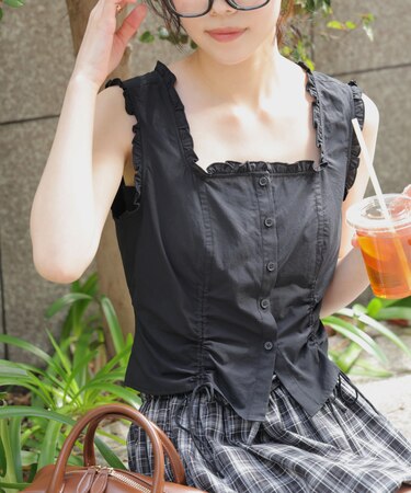 ドロストノースリーブブラウス