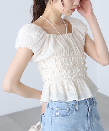 シャーリングフレンチブラウス