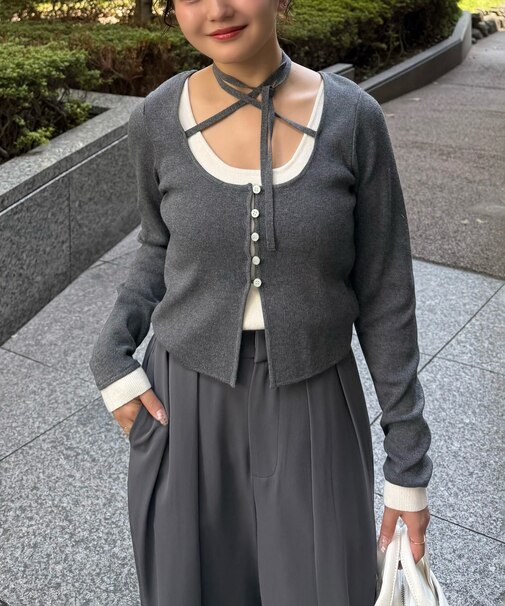 Ⅱキャミレイヤードクルーネックニット