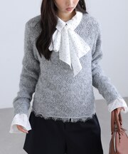 透かし編みニット