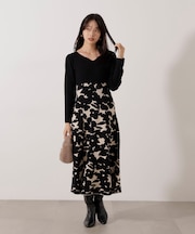 ジャガードフラワーニットワンピース