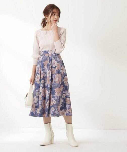 タックフラワースカート