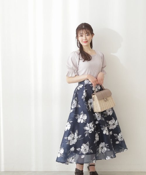 フランス高級老舗ブランドモラビト❣️レディースホワイト フレアスカート❗️ フランス高級老舗ブランドモラビト❣️レディースホワイト フレア