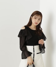 シアーラッフルスリーブニット